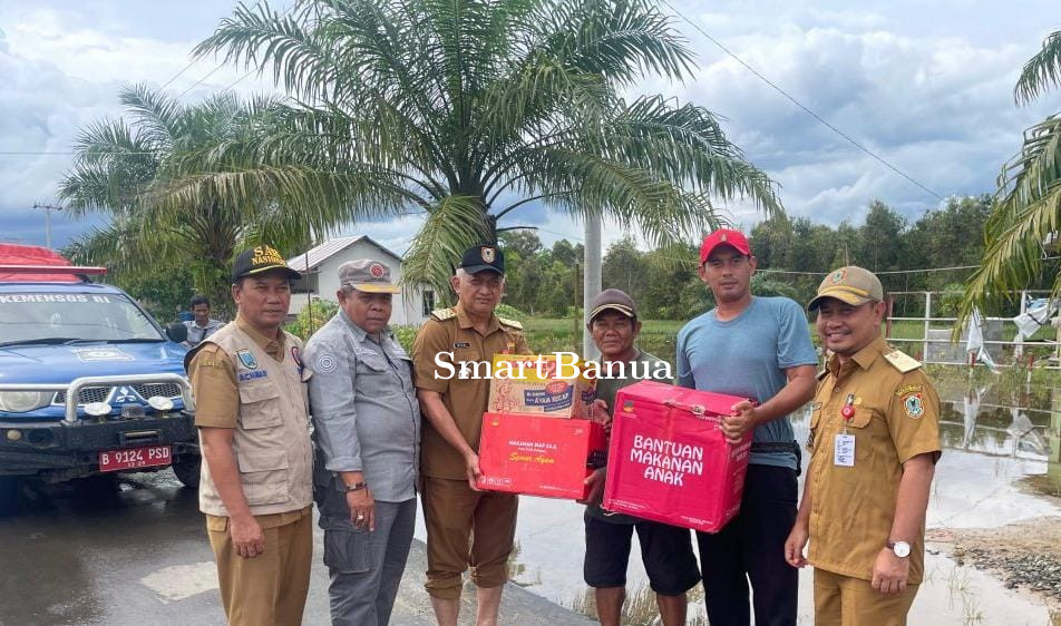Pemprov Kalsel Salurkan Bantuan Banjir di Kabupaten Banjar
