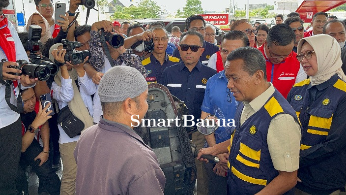 Menteri Bahlil ke Kalsel Pastikan Kualitas dan Stok BBM Aman Hingga Idul Fitri