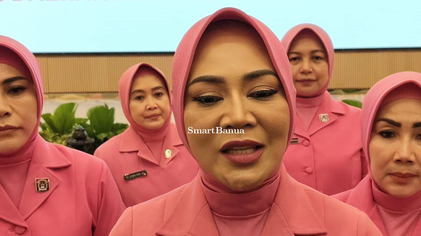 500 Mitra Ojol Kalsel Terima Bantuan Bhayangkari Polda Kalsel