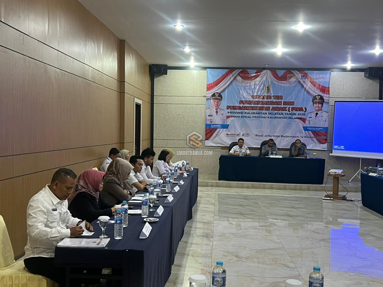 Dinas Sosial Pemprov Kalsel Gelar Sidang Tim Pertimbangan Izin Pengangkatan Anak (PIPA) Tahun 2025