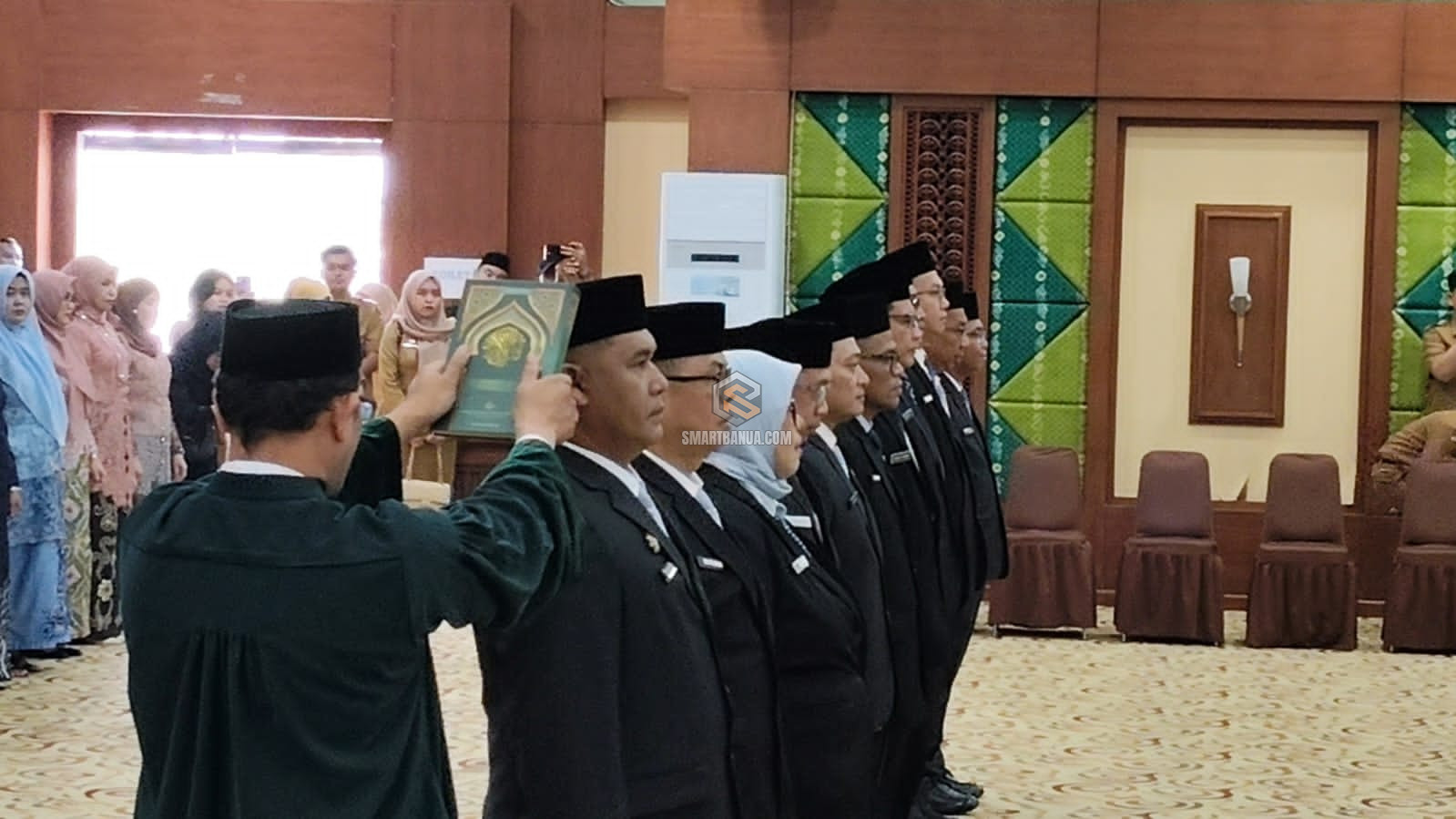 Pemprov Kalsel Isi Jabatan Strategis, 11 Pejabat Eselon II Dilantik Gubernur Muhidin