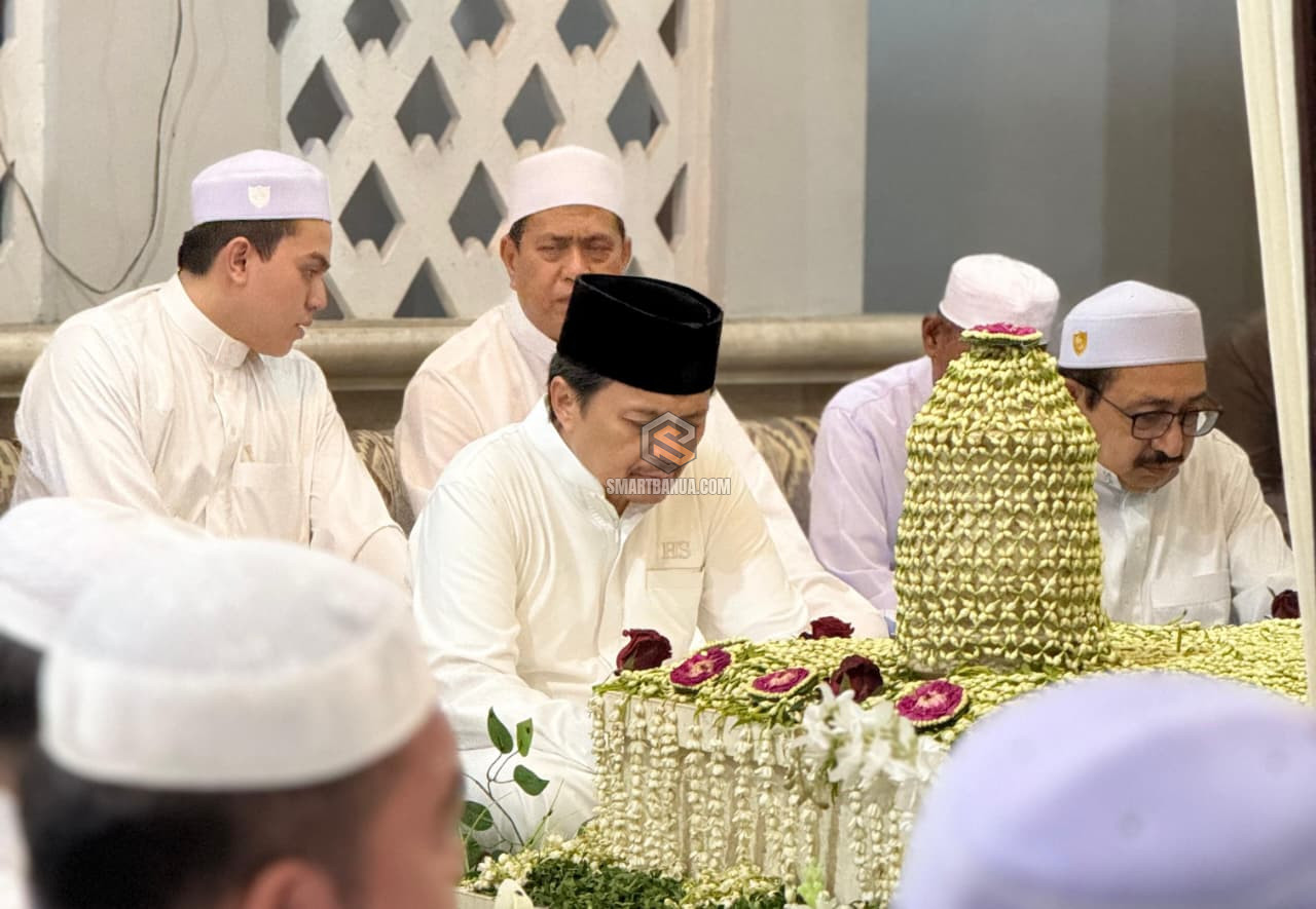 Haul ke-2 Abah Guru Banjar Indah di Tungkaran Banjar, Wagub Kalsel Hasnuryadi Su...